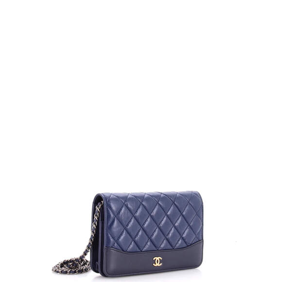 Chanel Gabrielle Wallet on Chain Quilted Aged Calfskin - Picture 2 of 5